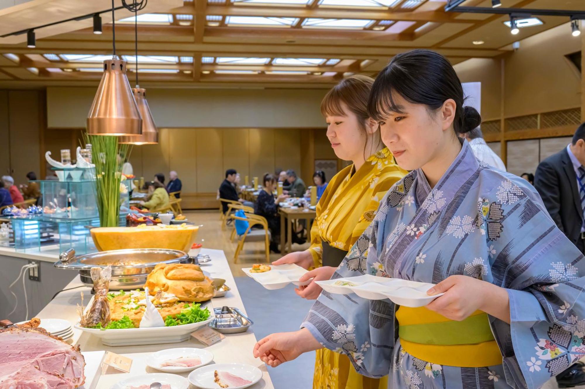 Senkeien Tsukioka Hotel Kaminoyama Dış mekan fotoğraf